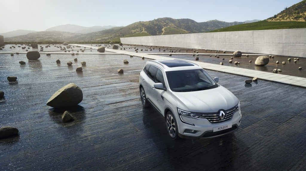 Renault Koleos назван самым ожидаемым автомобилем 2018 года