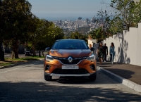 Renault Captur photo