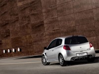 Renault Clio RS photo