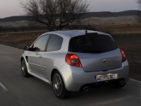Renault Clio RS photo