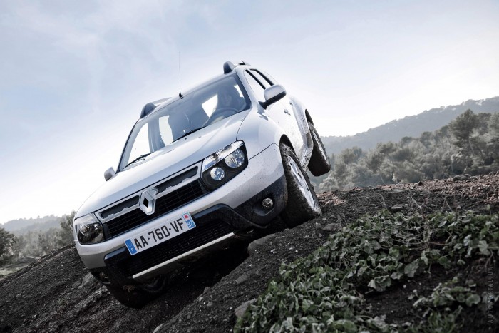 Renault Duster 2010 – фотография 1