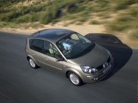 Renault Grand Scenic 2003 photo