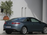 Renault Laguna Coupe photo