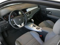 Renault Laguna Coupe photo