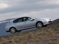 Renault Laguna III photo