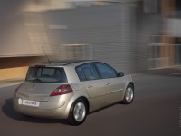 Renault Megane II photo