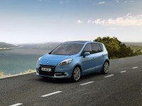 Renault Scenic 2012 photo