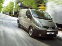 Renault Trafic 2012 photo