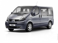 Renault Trafic 2012 photo