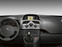 Renault Trafic 2012 photo